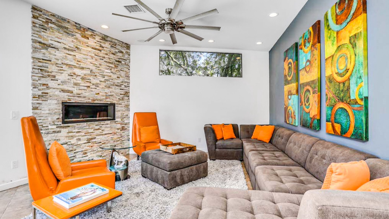 Photo of Livingroom in Sonora Sunrise