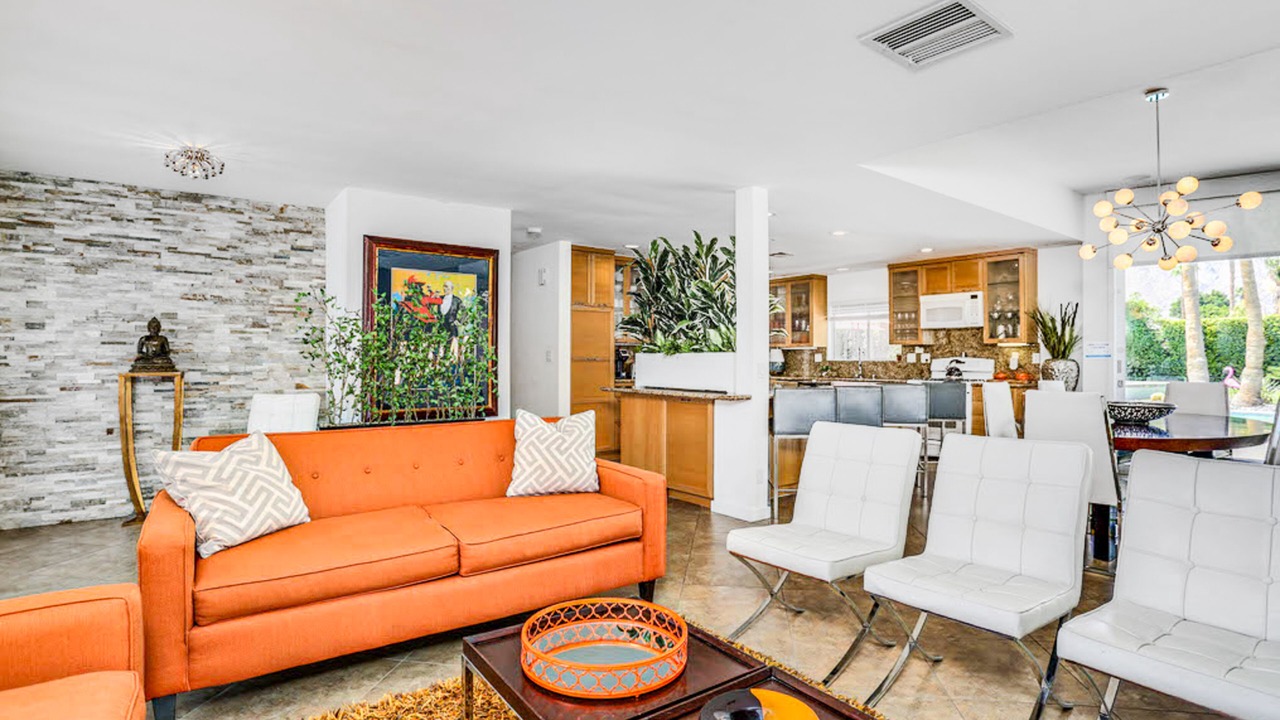 Photo of Livingroom in Sonora Sunrise