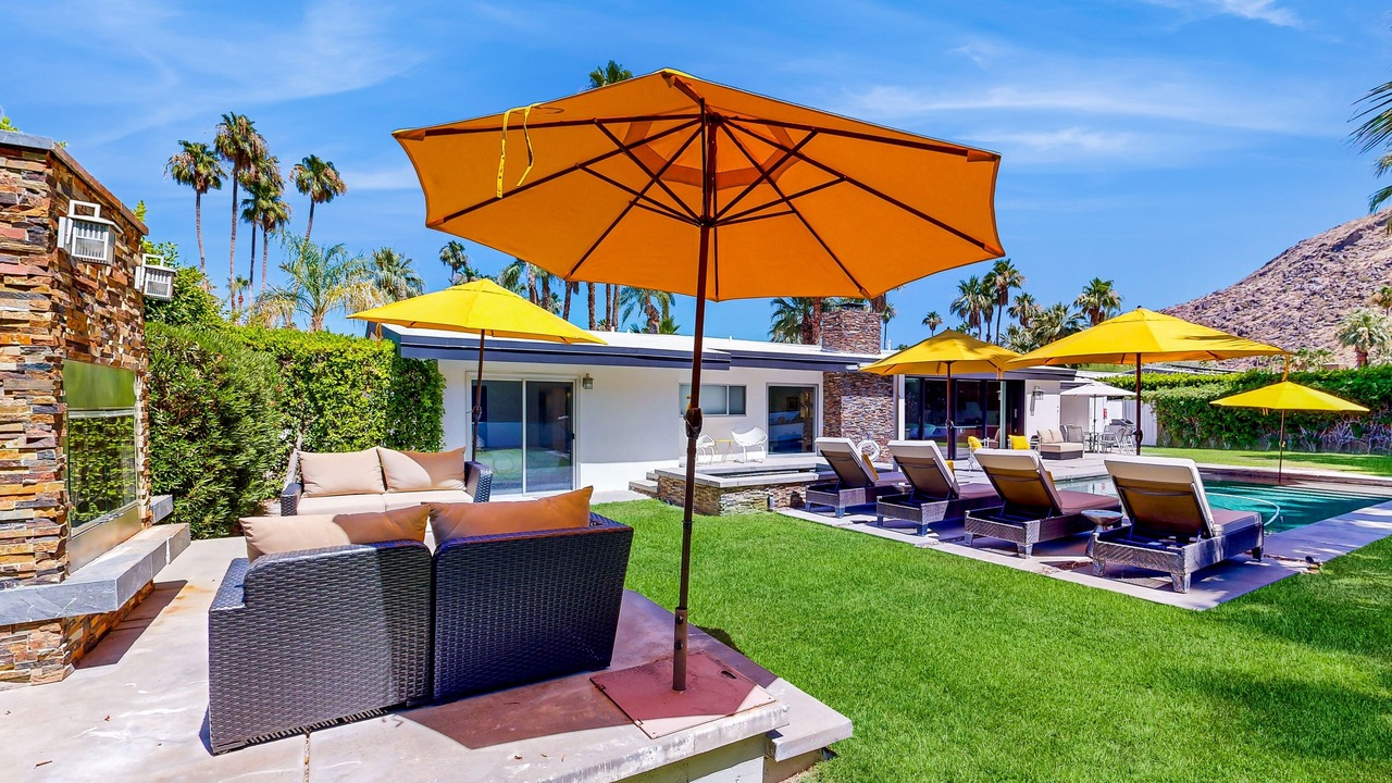 Photo of Patio Balcony in Vista Las Palmas