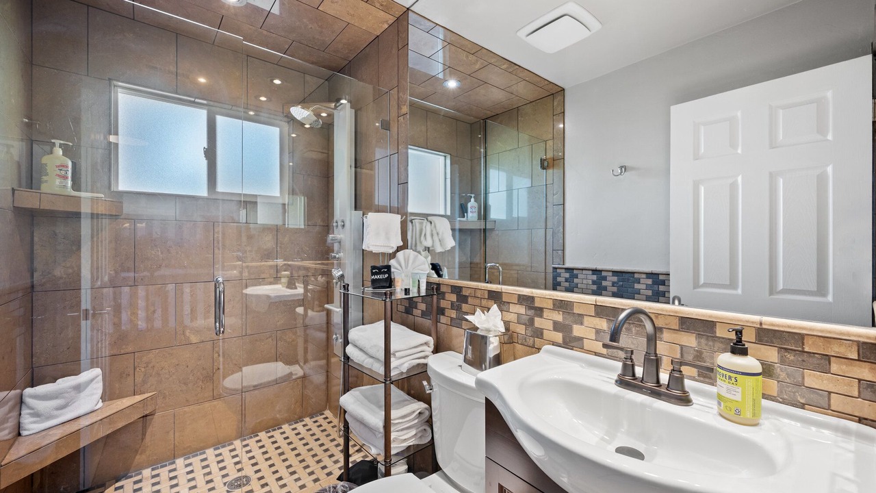 Photo of Bathroom in South Oceanside