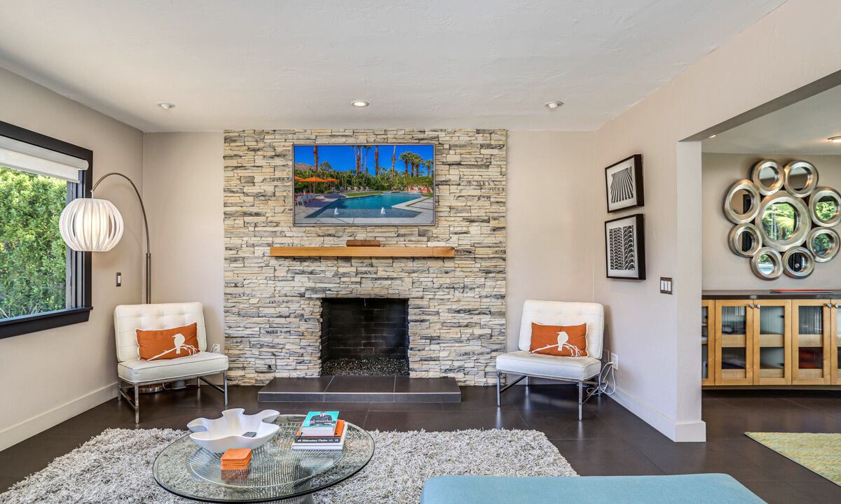 Photo of Livingroom in Warm Sands