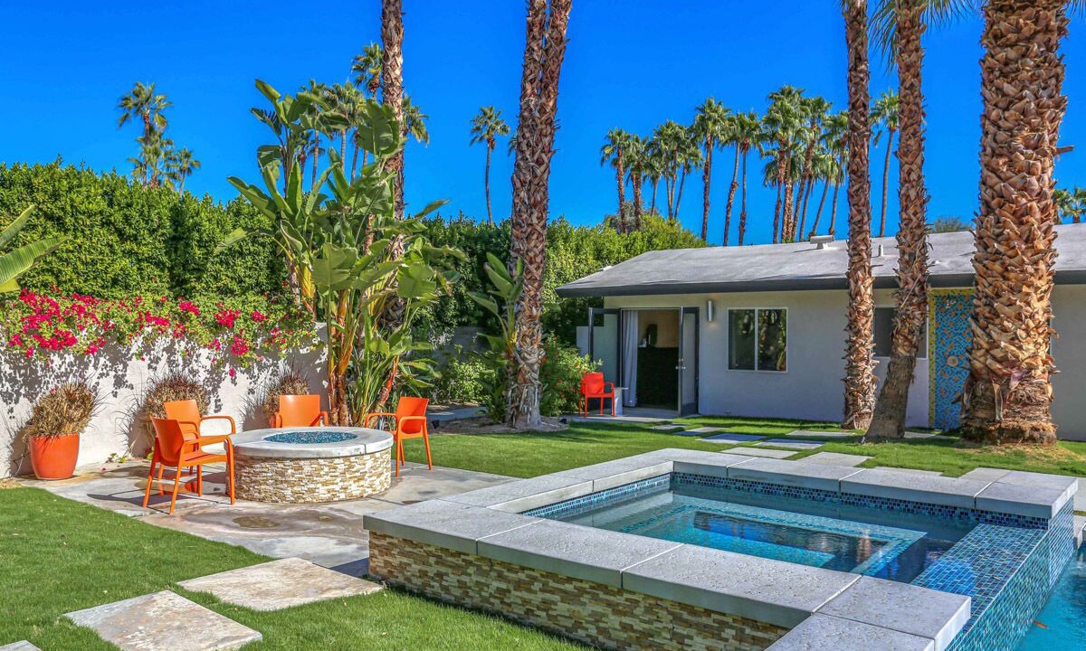 Photo of Outdoor in Warm Sands