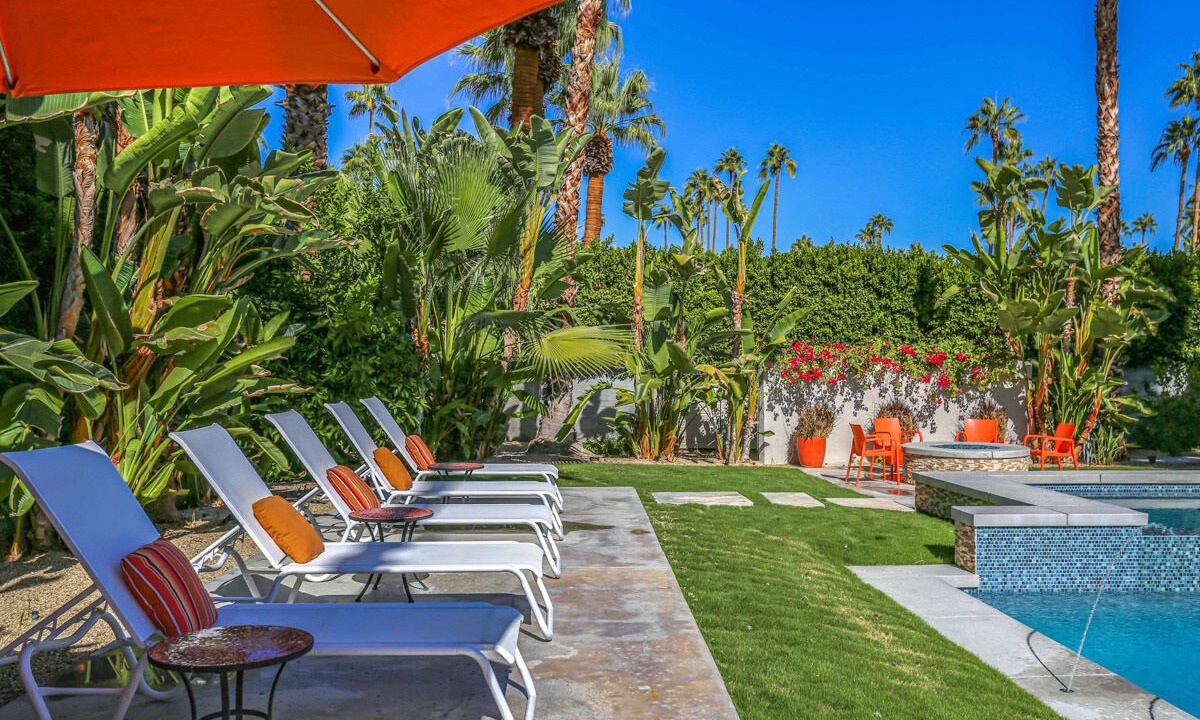 Photo of Outdoor in Warm Sands
