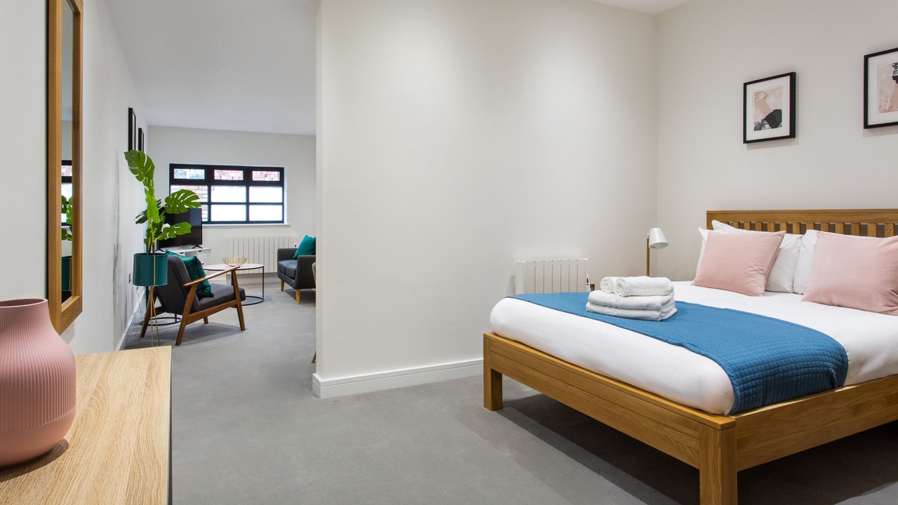 Photo of Bedroom in Queen's Park