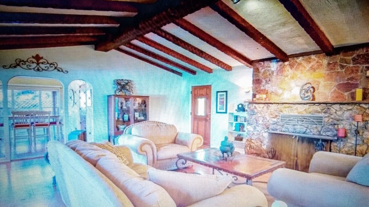 Photo of Livingroom in Clear Lake
