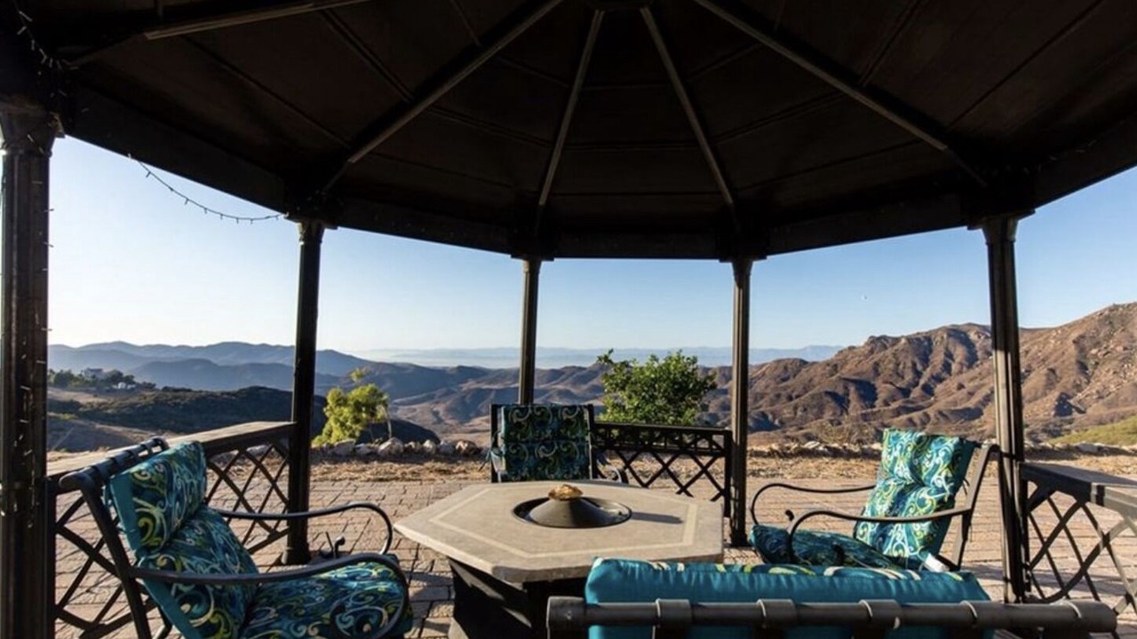 Photo of Patio Balcony in Point Mugu