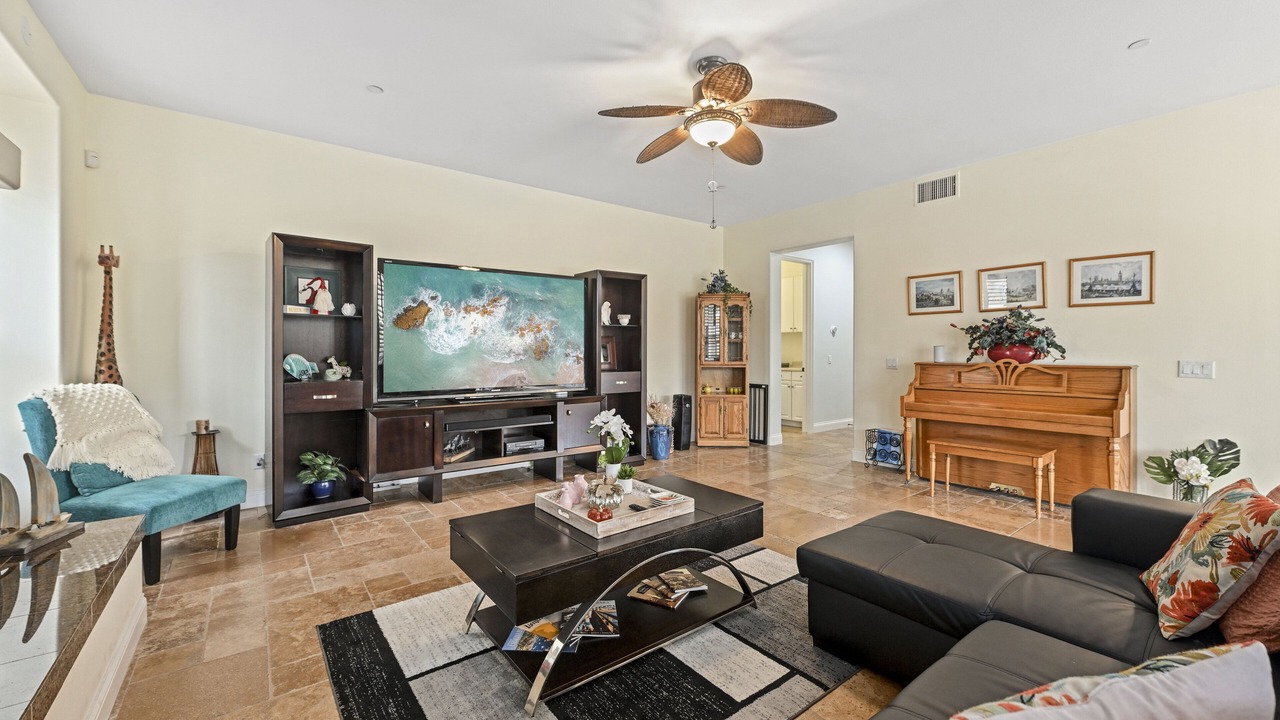 Photo of Livingroom in Encinitas