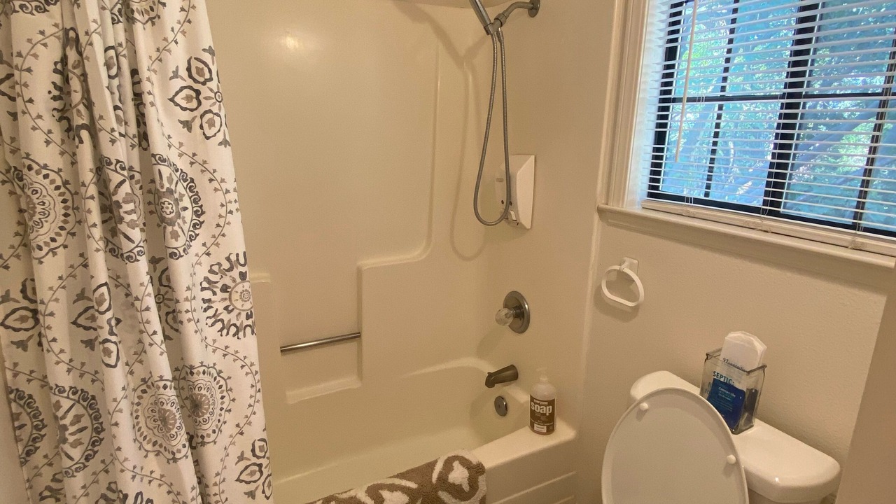Photo of Bathroom in Chico