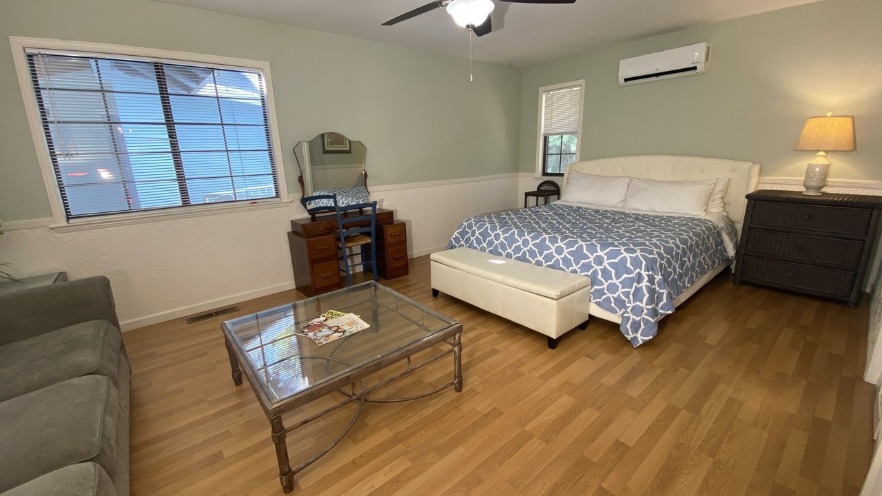 Photo of Bedroom in Chico