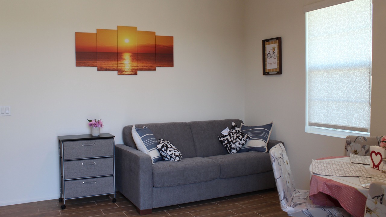 Photo of Livingroom in Ontario