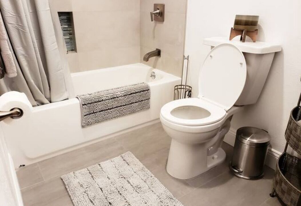 Photo of Bathroom in Chabot Park