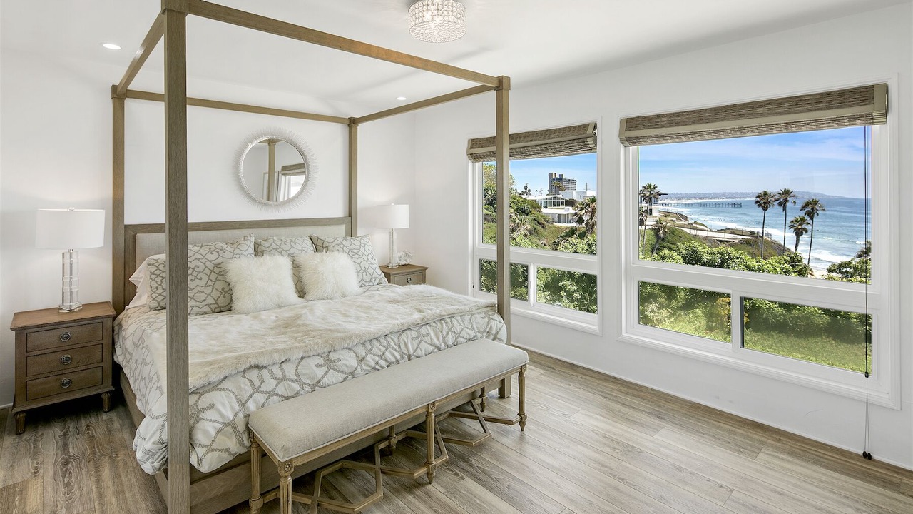 Photo of Bedroom in La Jolla