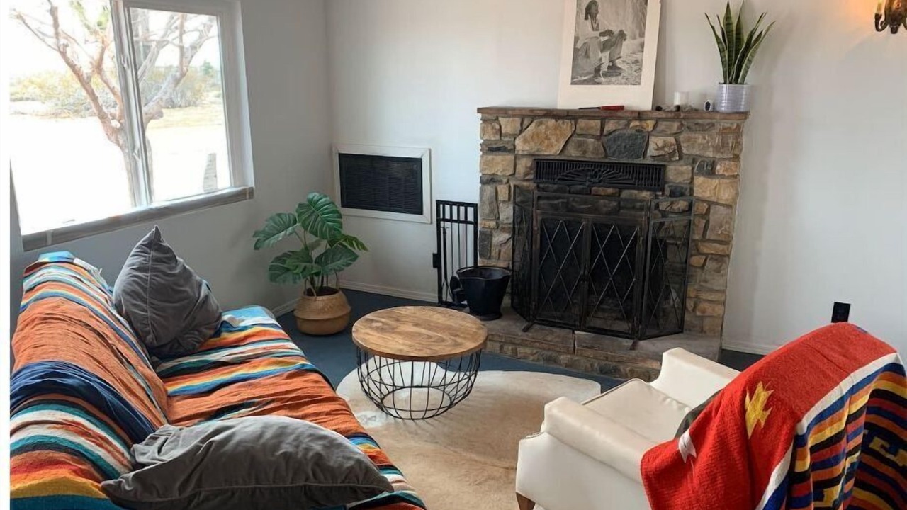 Photo of Livingroom in Yucca Valley
