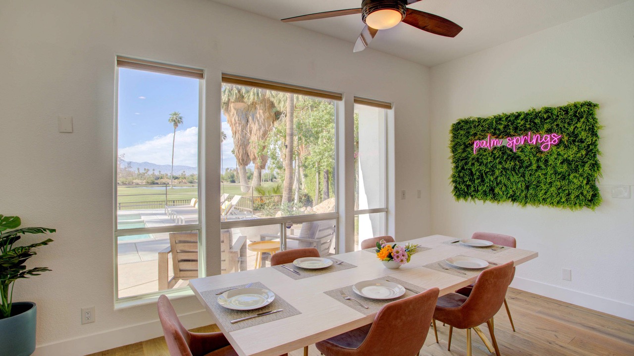 Photo of Livingroom in Palm Springs