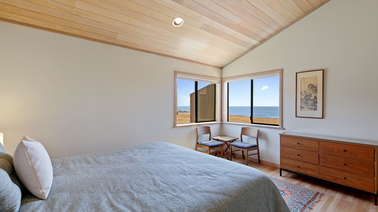 Photo of Bedroom in Sea Ranch