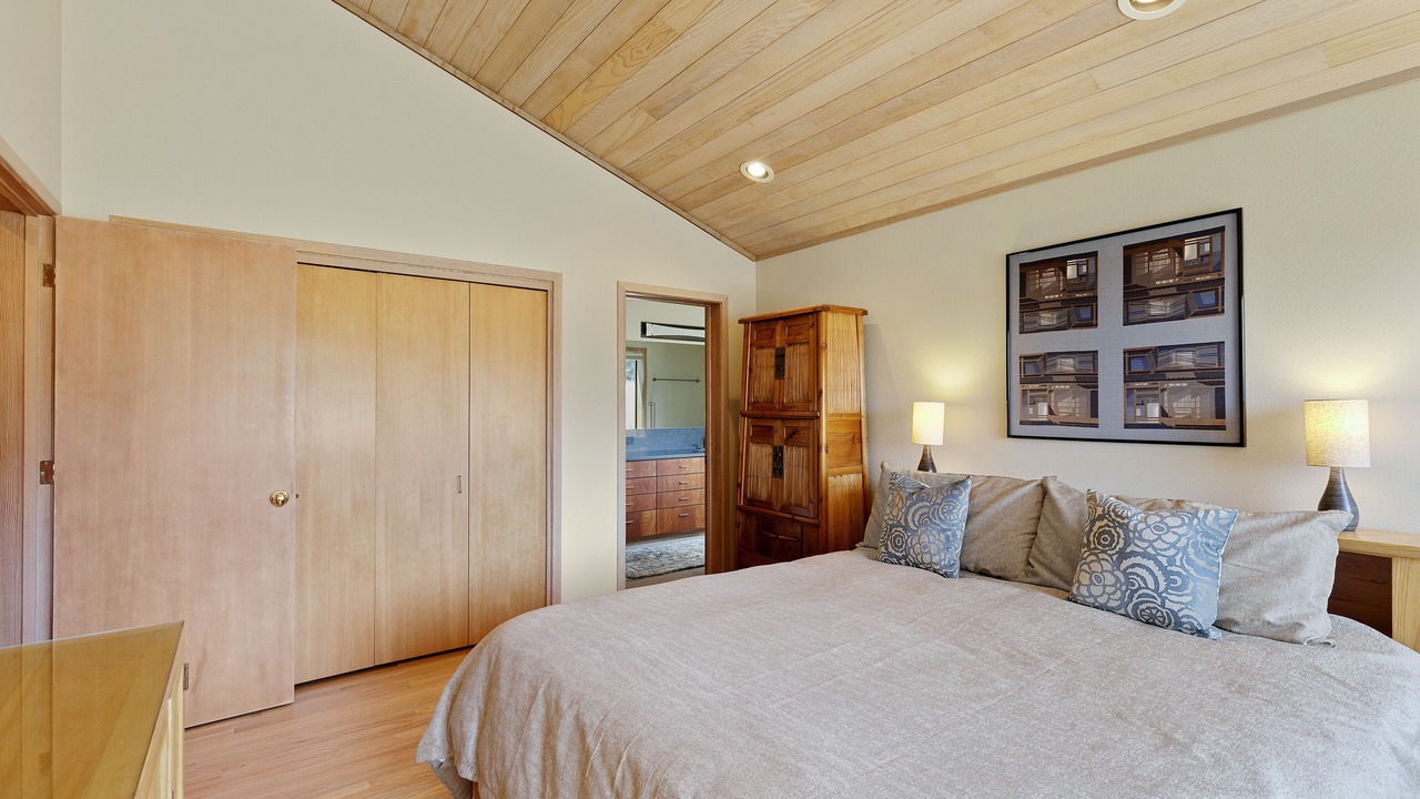 Photo of Bedroom in Sea Ranch
