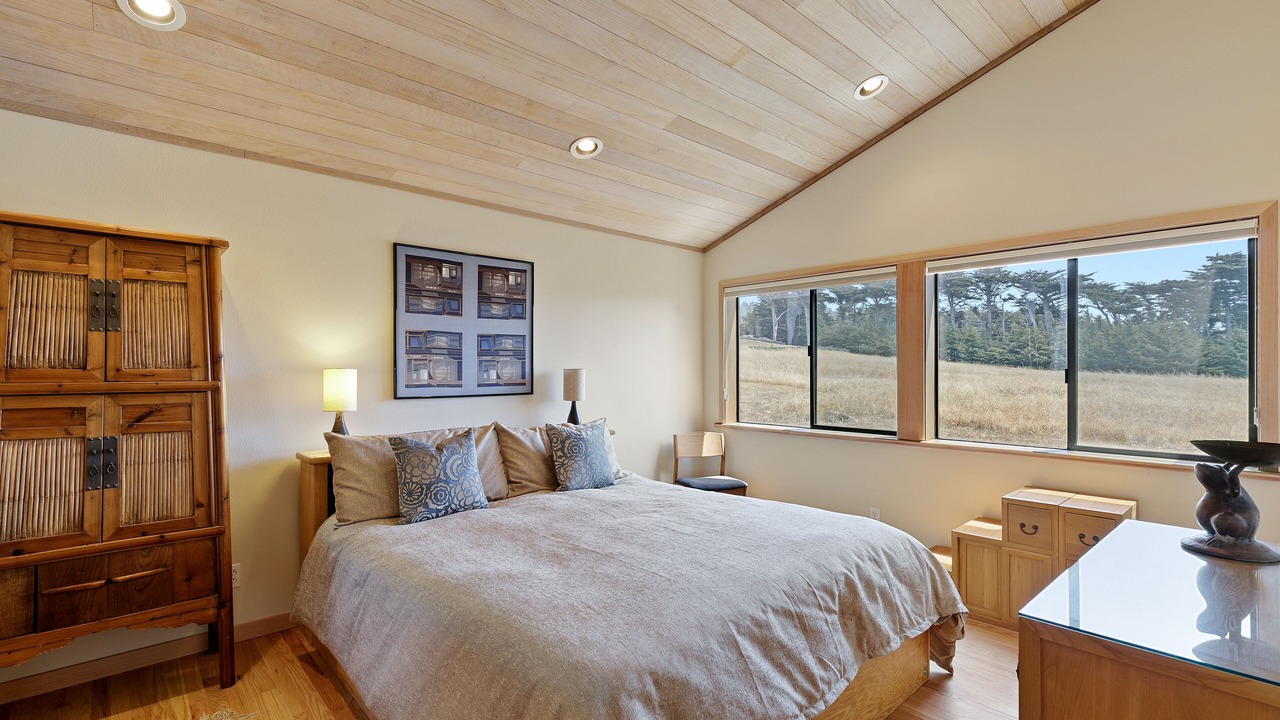 Photo of Bedroom in Sea Ranch