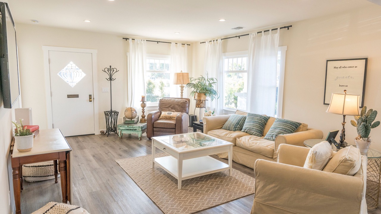 Photo of Livingroom in Bluff Heights