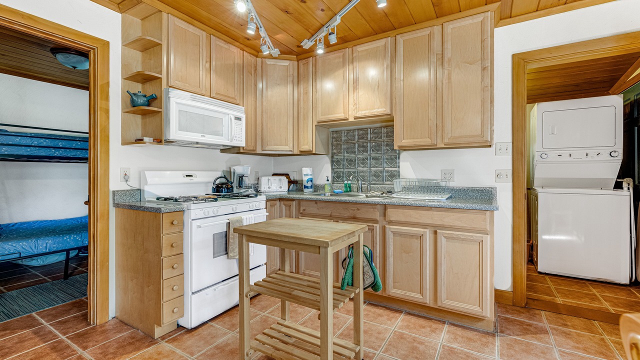 Photo of Kitchen in Harden Flat