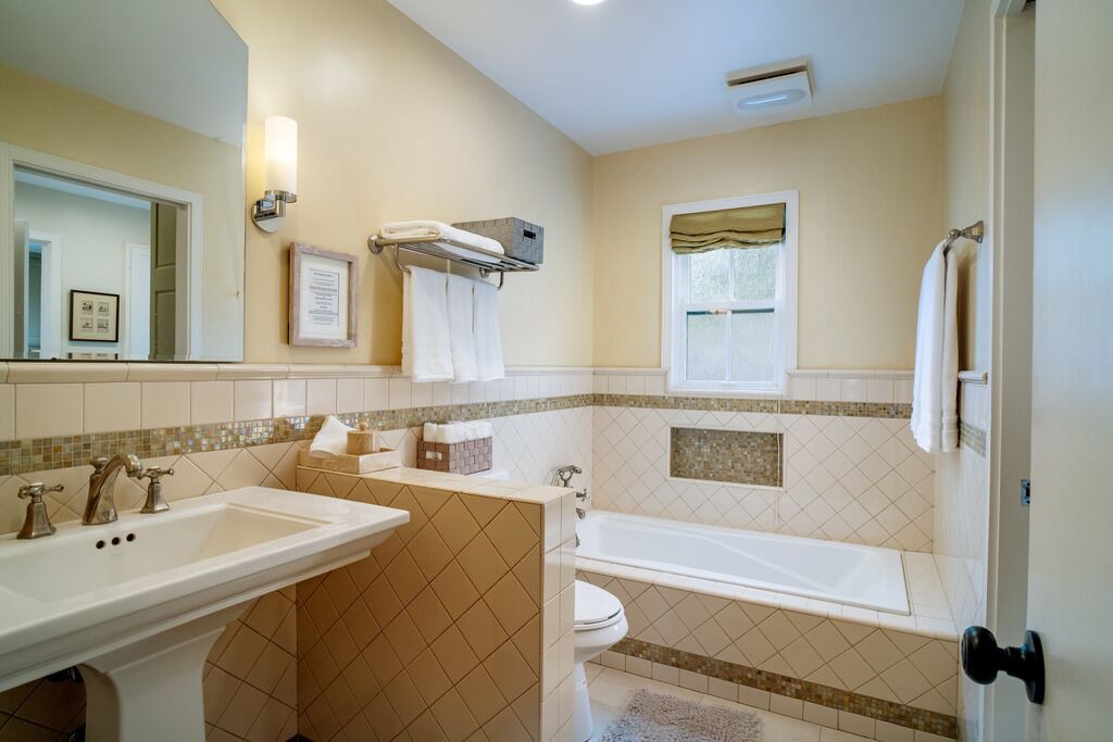 Photo of Bathroom in Hatton Fields