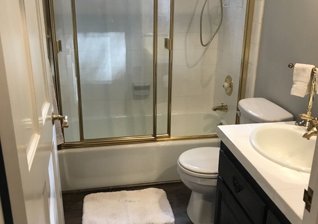Photo of Bathroom in Chatsworth