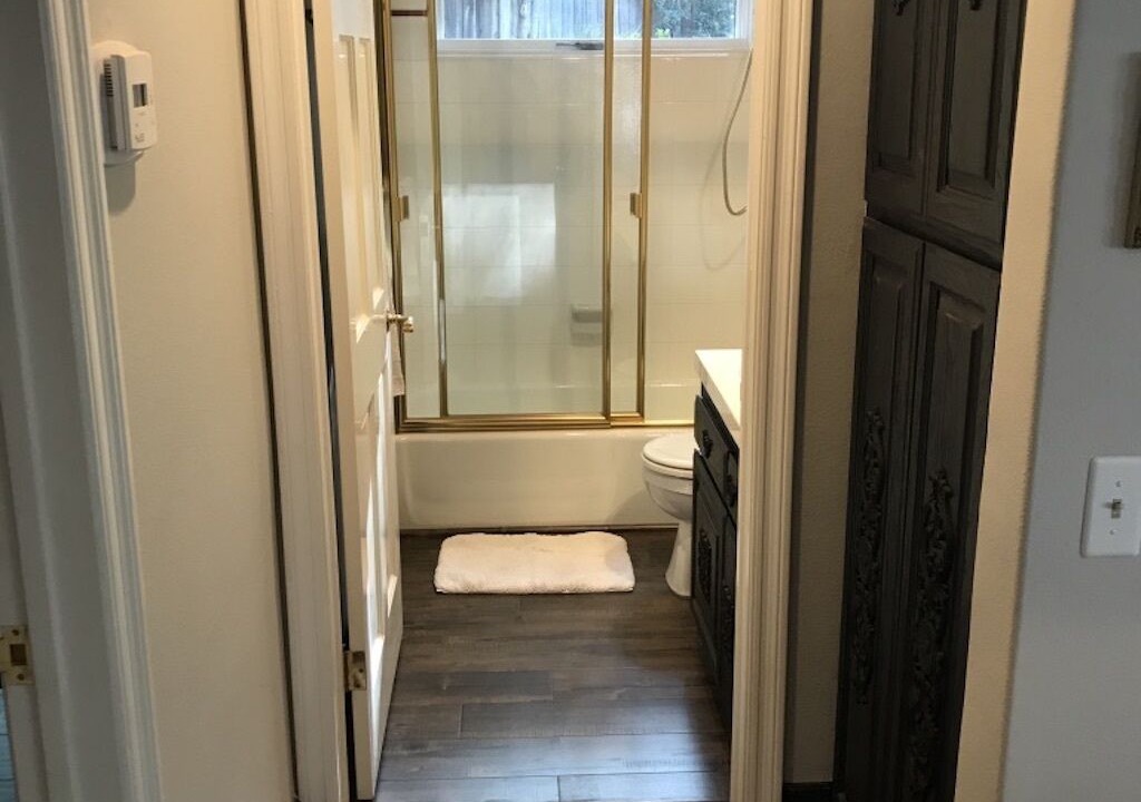 Photo of Bathroom in Chatsworth