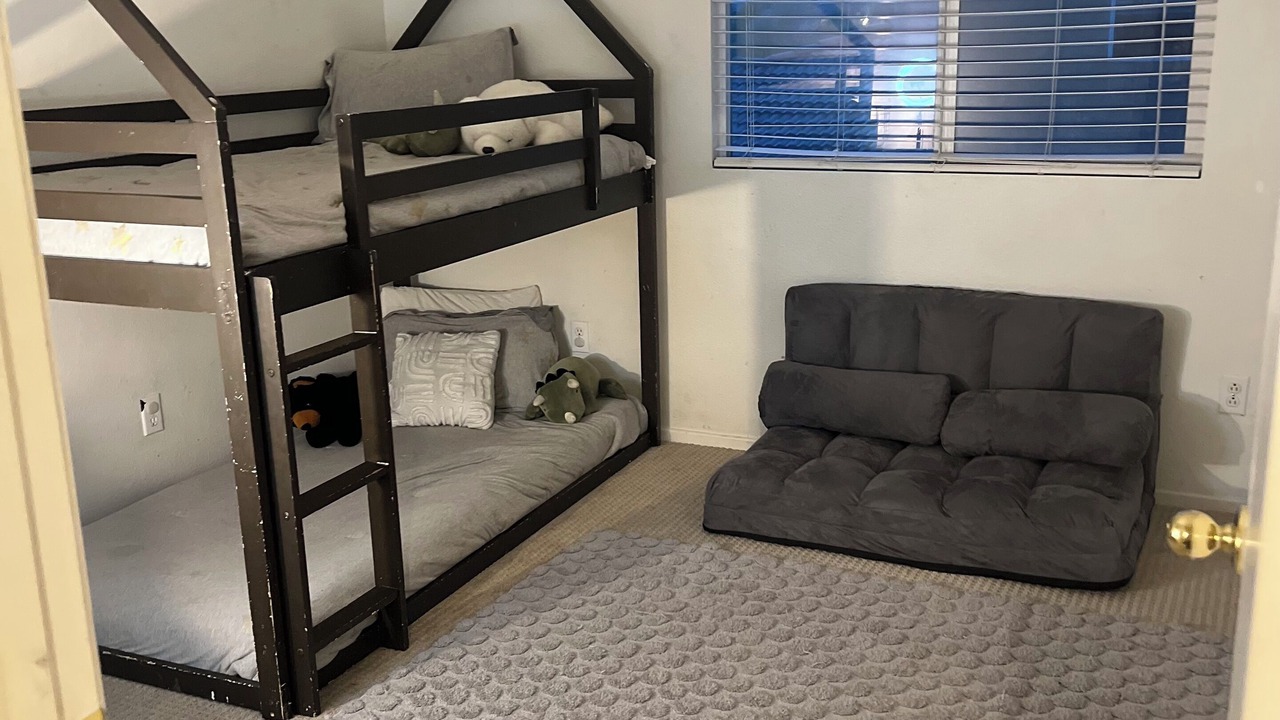 Photo of Bedroom in San Jacinto