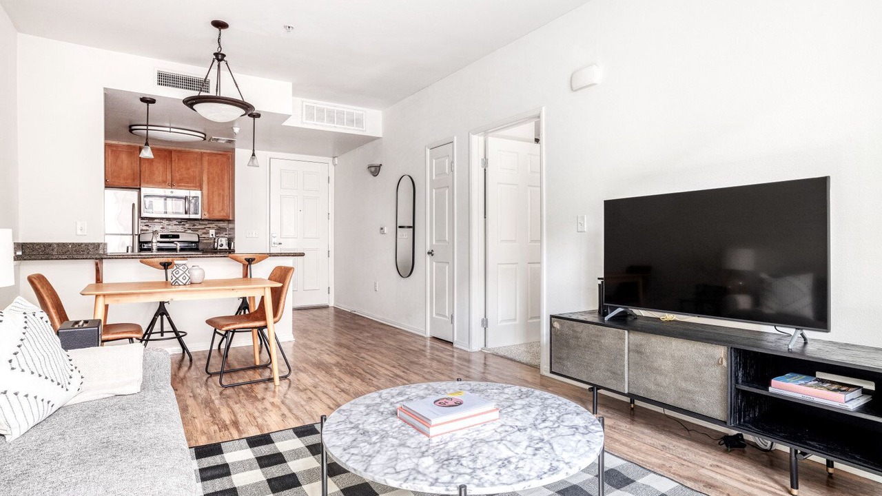 Photo of Livingroom in Los Angeles