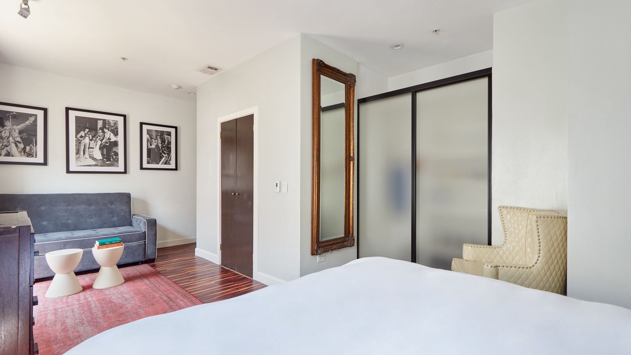 Photo of Bedroom in Beverly Hills