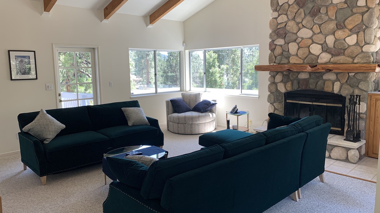 Photo of Livingroom in Fern Valley