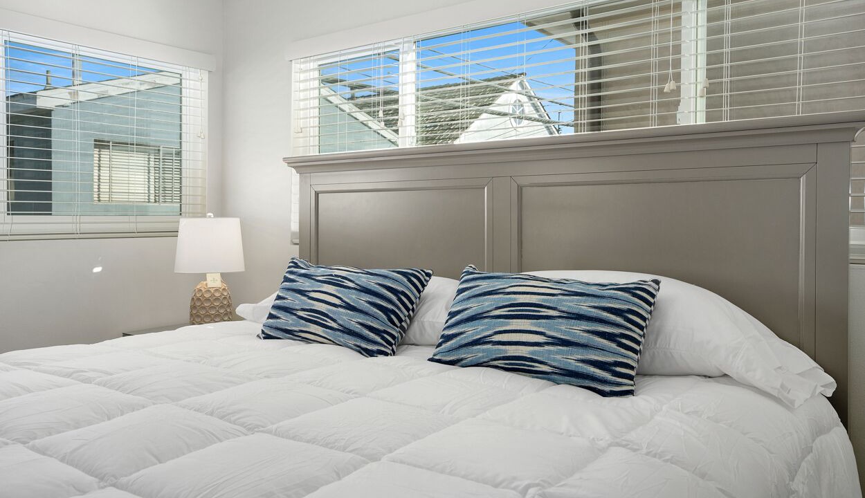 Photo of Bedroom in Balboa Peninsula
