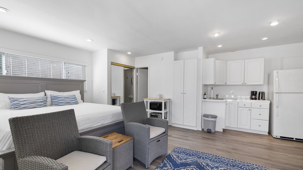 Photo of Bedroom in Balboa Peninsula