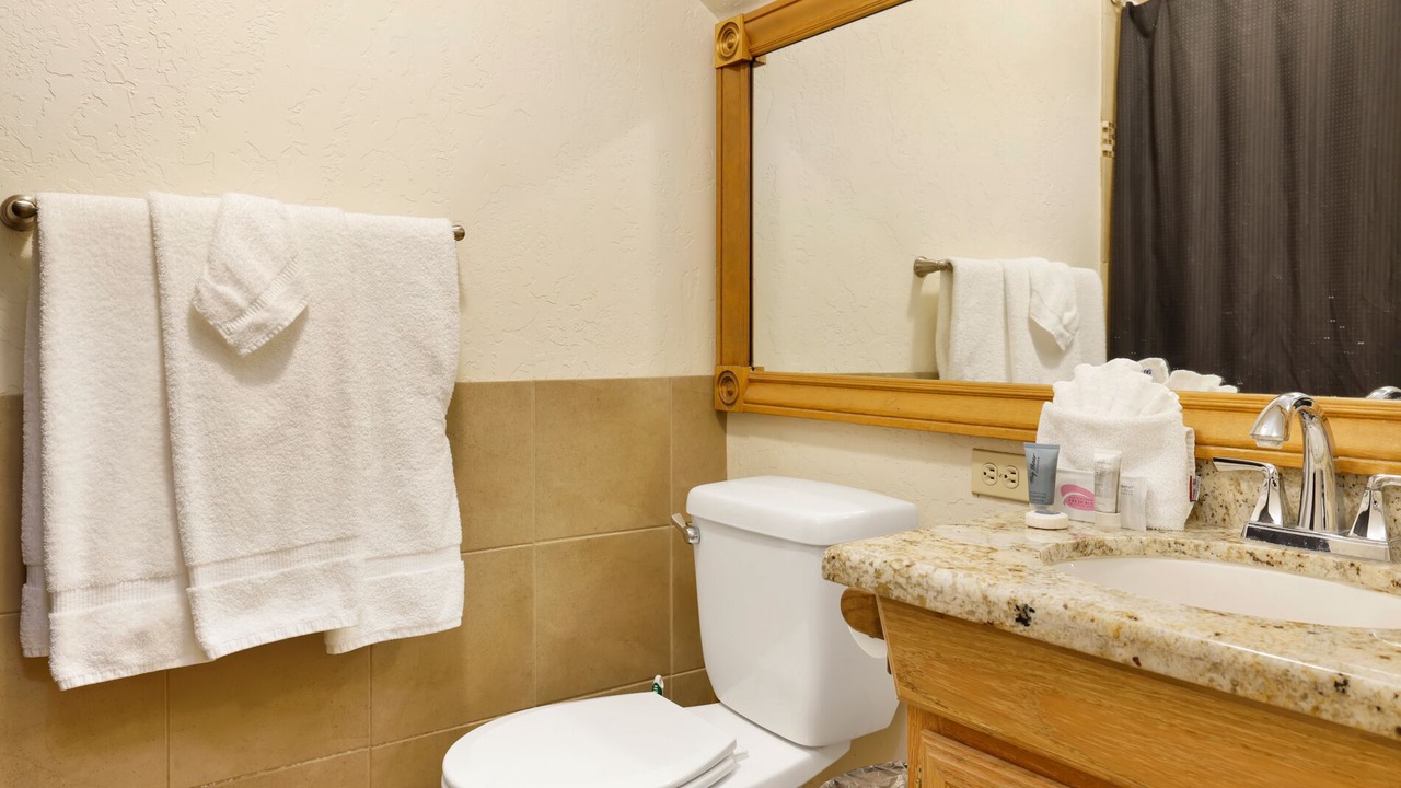 Photo of Bathroom in Fox Farm
