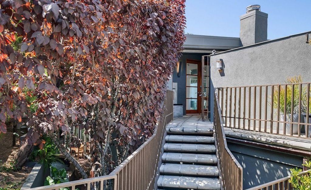Photo of Outdoor in Studio City
