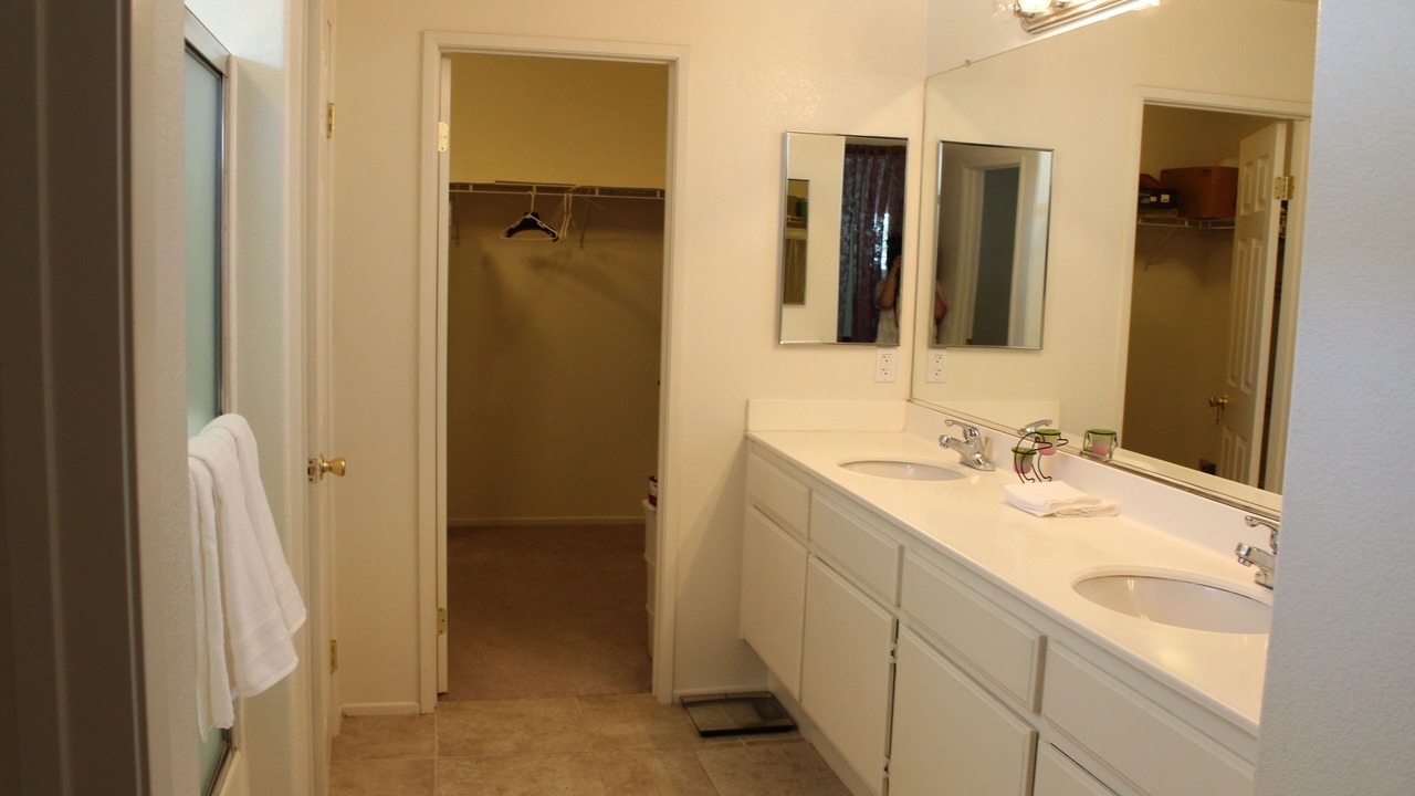 Photo of Bathroom in Eastvale