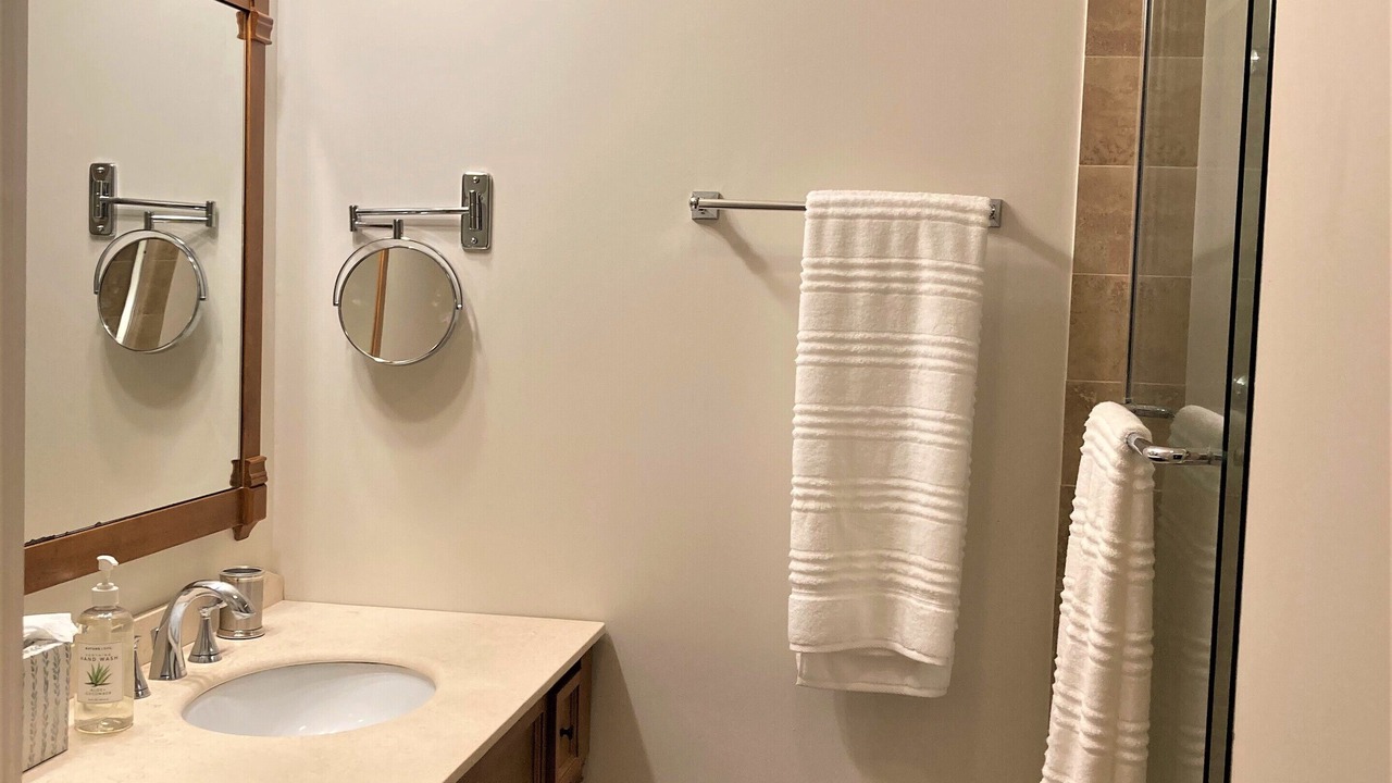 Photo of Bathroom in Granada Hills South