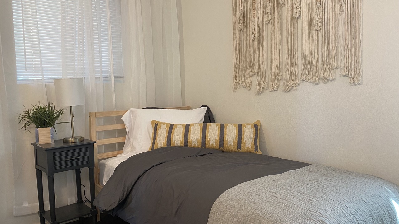 Photo of Bedroom in Crestline
