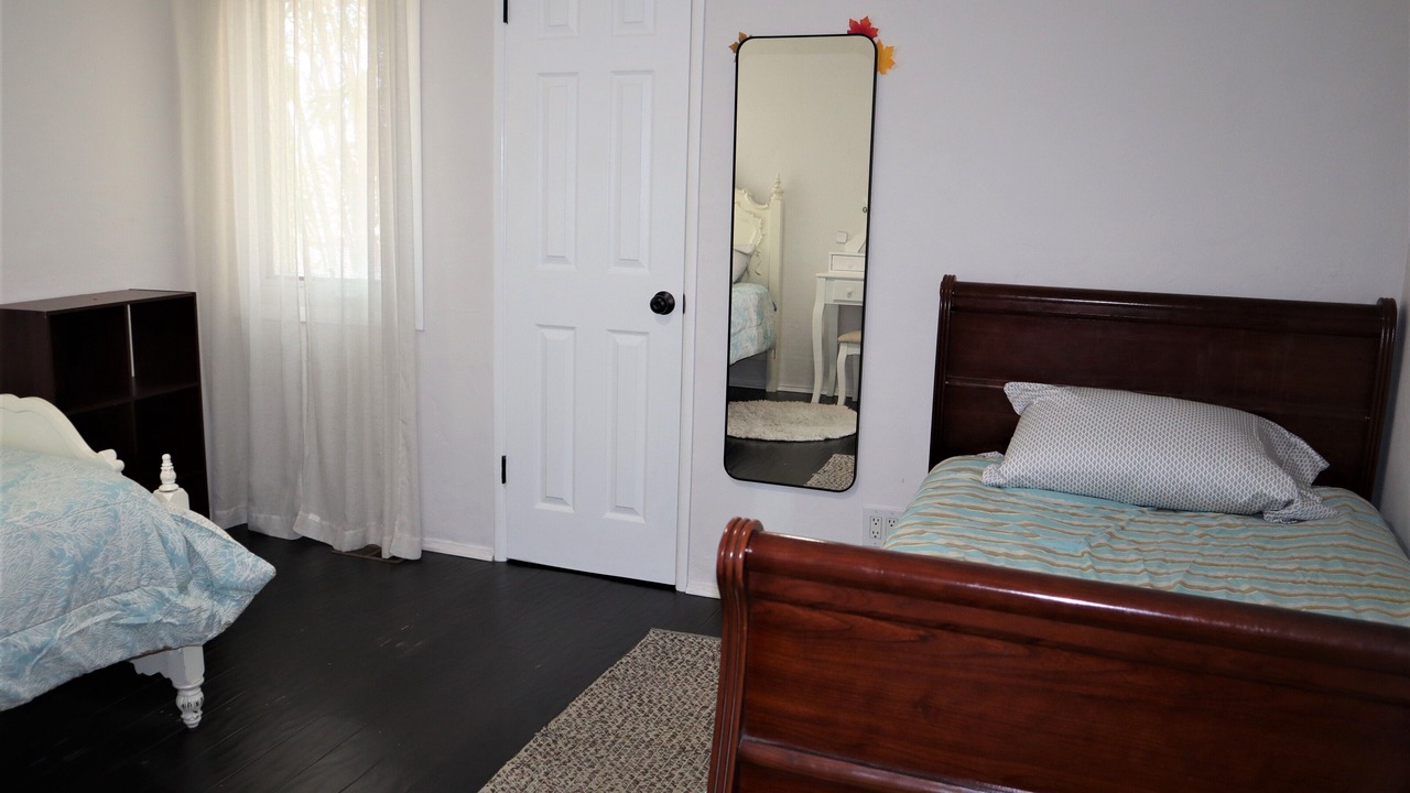 Photo of Bedroom in El Segundo