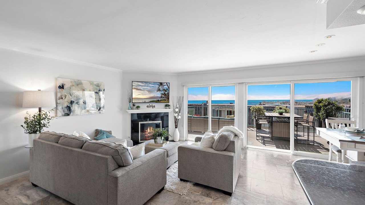 Photo of Livingroom in Capistrano Beach