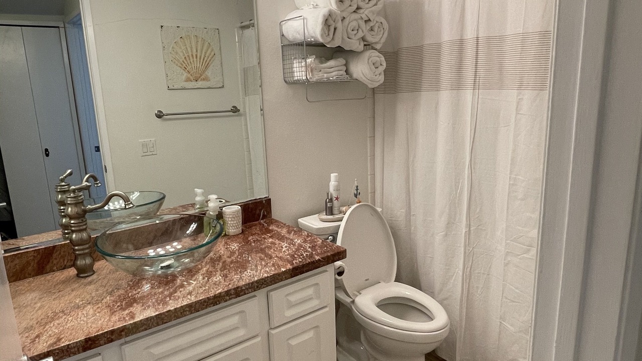 Photo of Bathroom in Huntington Beach