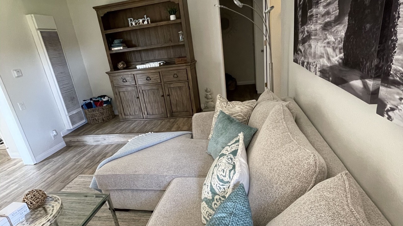 Photo of Livingroom in Huntington Beach
