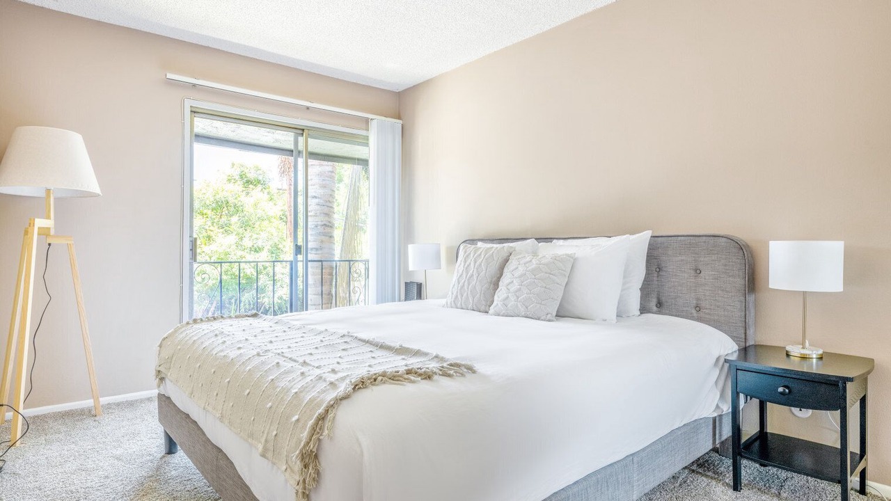 Photo of Bedroom in Sherman Oaks