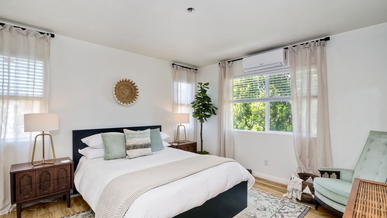 Photo of Bedroom in Leucadia