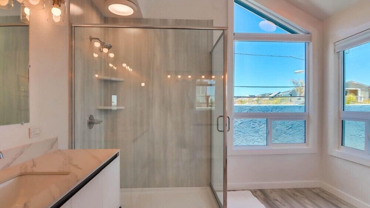 Photo of Bathroom in Mission Beach