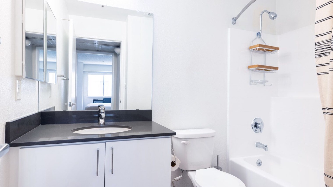 Photo of Bathroom in Sherman Oaks