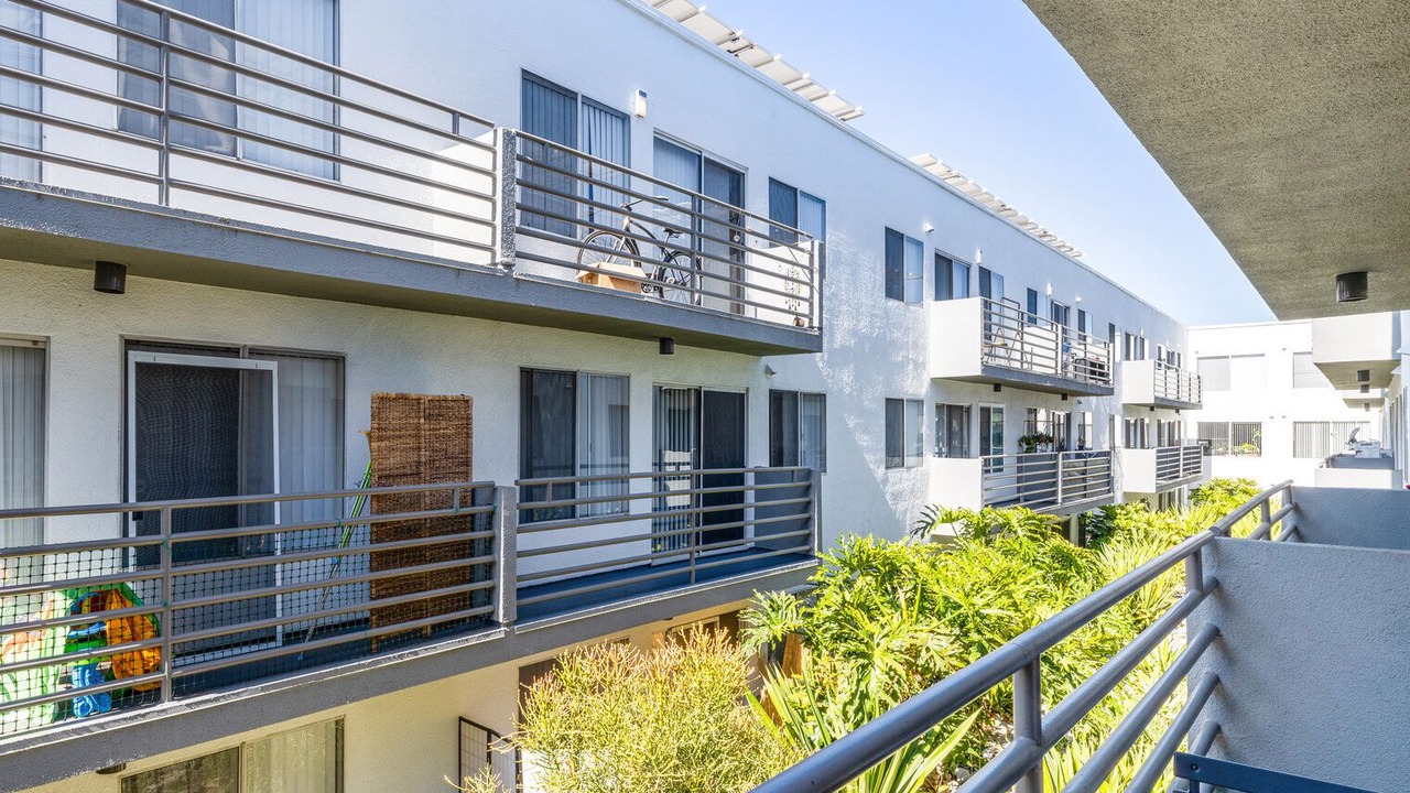 Photo of Outdoor in Sherman Oaks