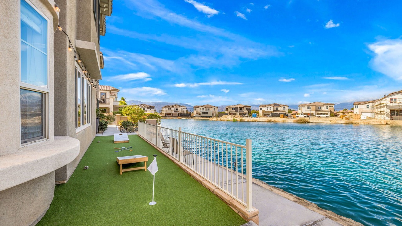 Photo of Patio Balcony in Indio