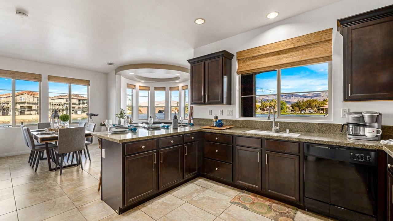 Photo of Kitchen in Indio