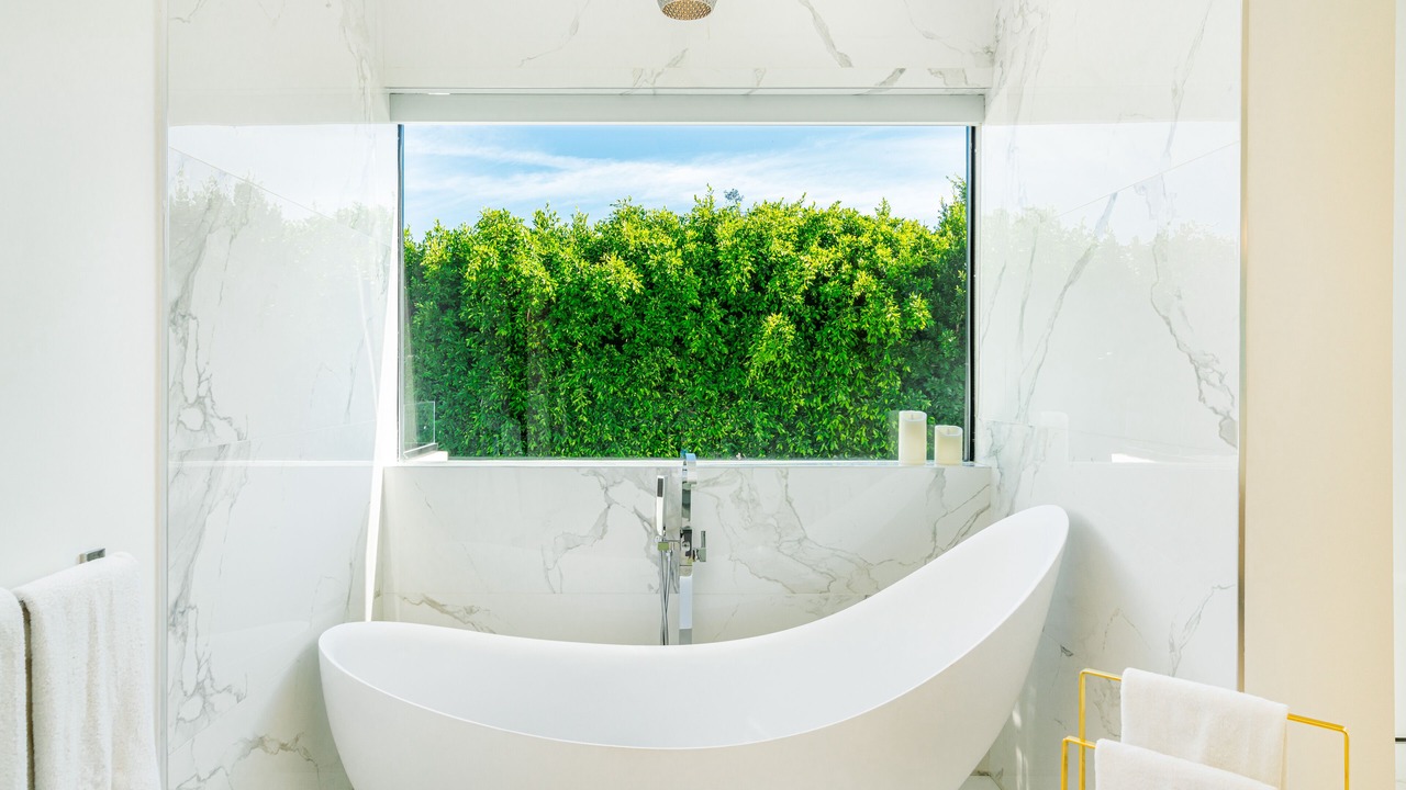 Photo of Bathroom in Beverly Grove