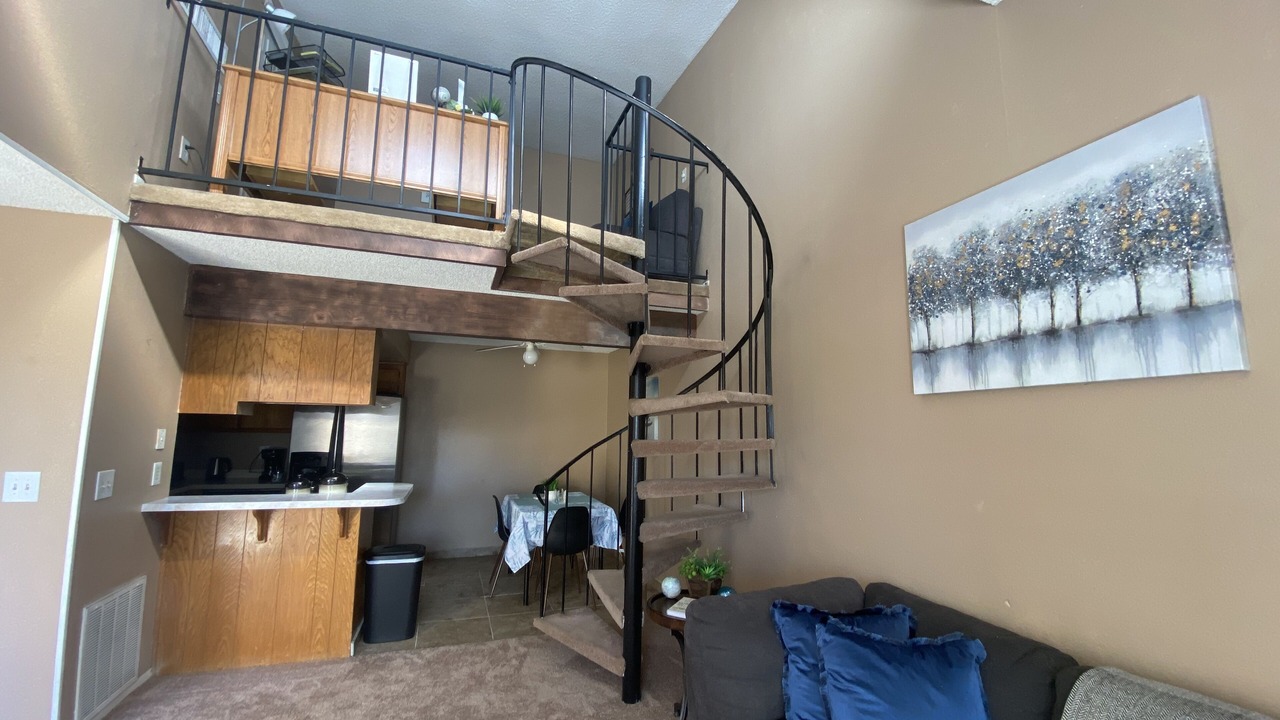Photo of Livingroom in West Park Community